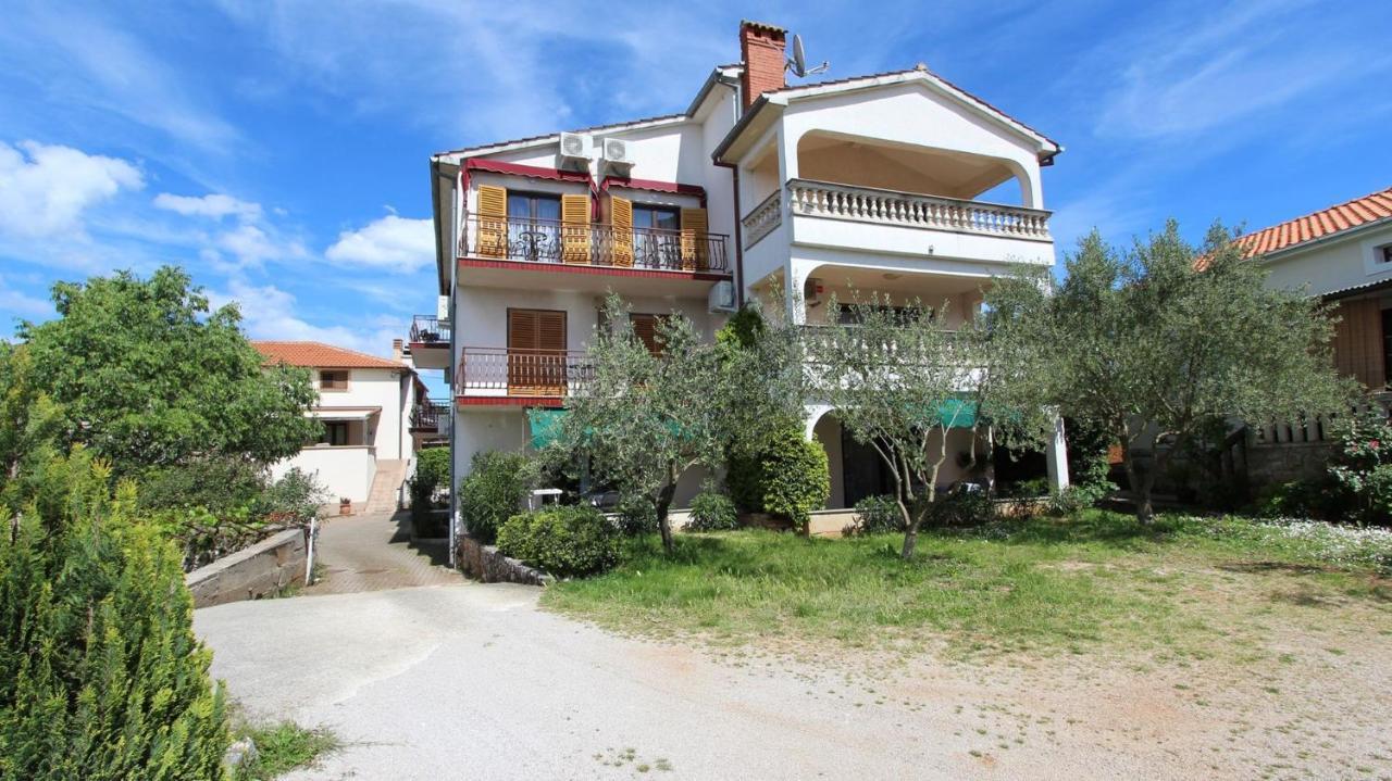 Apartments And Rooms Jelka مالينسكا المظهر الخارجي الصورة
