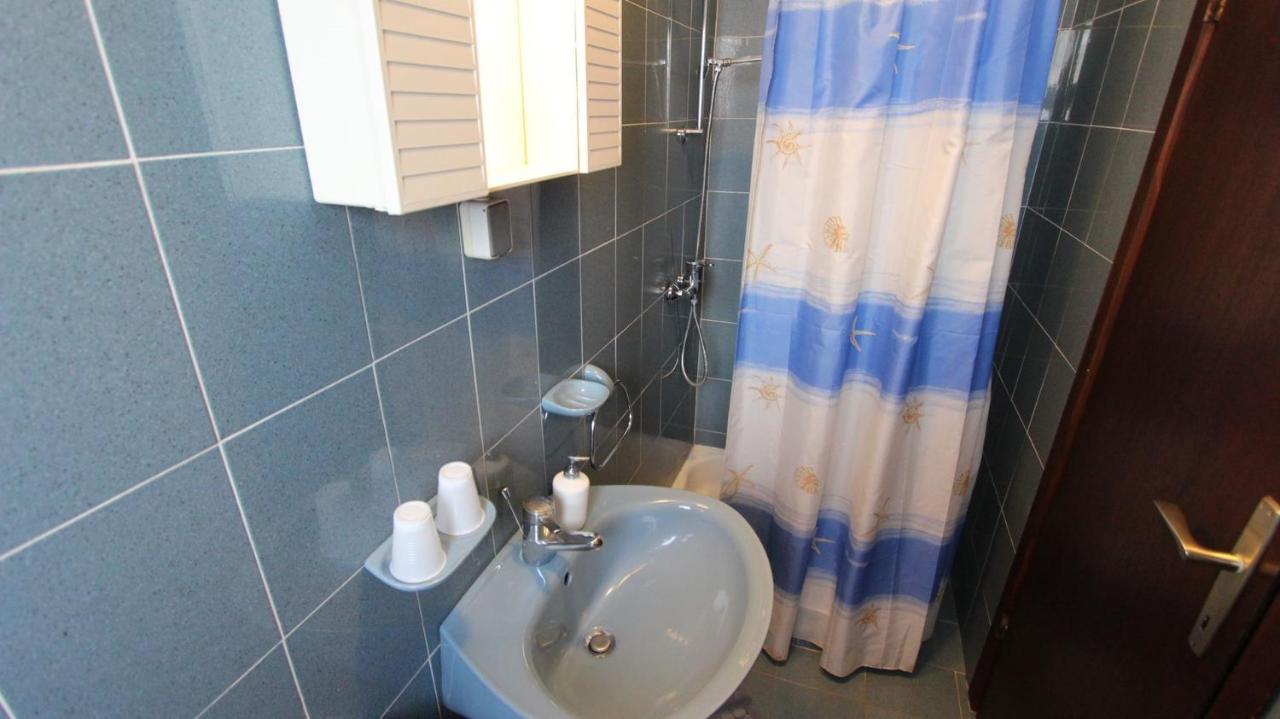 Apartments And Rooms Jelka مالينسكا المظهر الخارجي الصورة